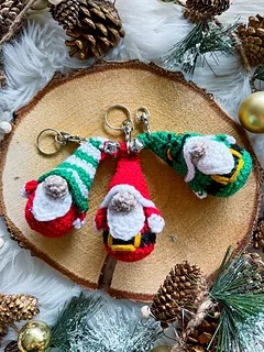 Free Crochet Christmas keychain Patterns Pinterest 