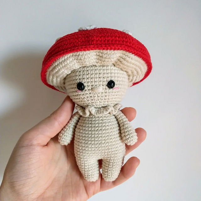 Free Crochet Mushroom Pattern 