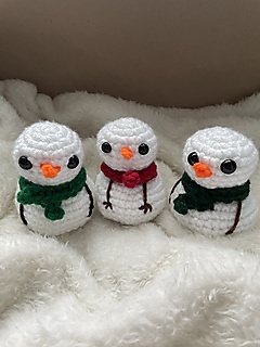 free crochet snowman patterns