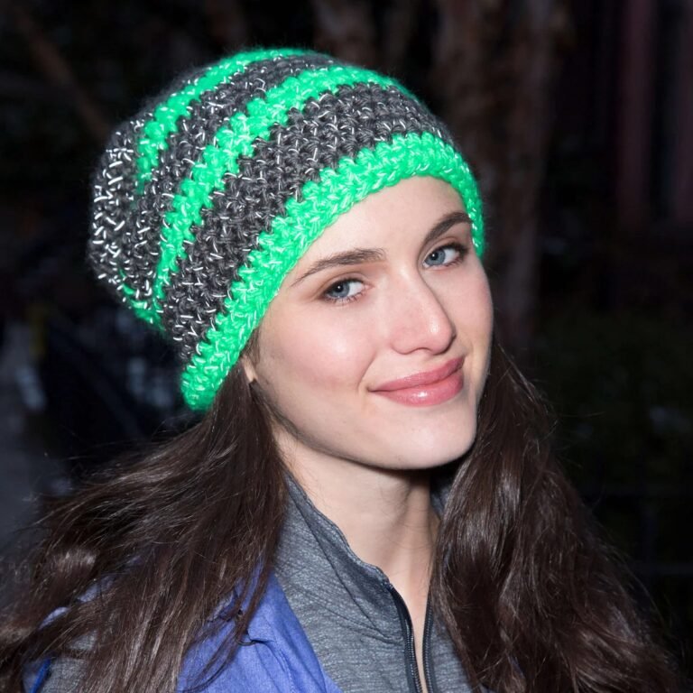 35 Free and Easy Crochet Hat Patterns for Beginners | Yarns and Crafts