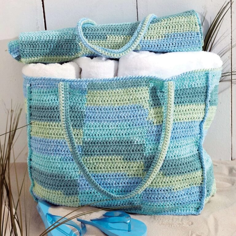 25 Free and Easy Crochet Beach Tote Bag Patterns | Yarns and Crafts
