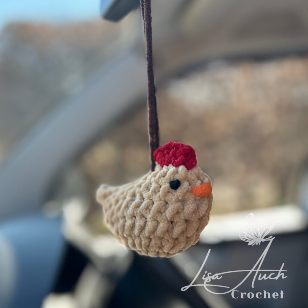 free crochet no-sew amigurumi chicken pattern