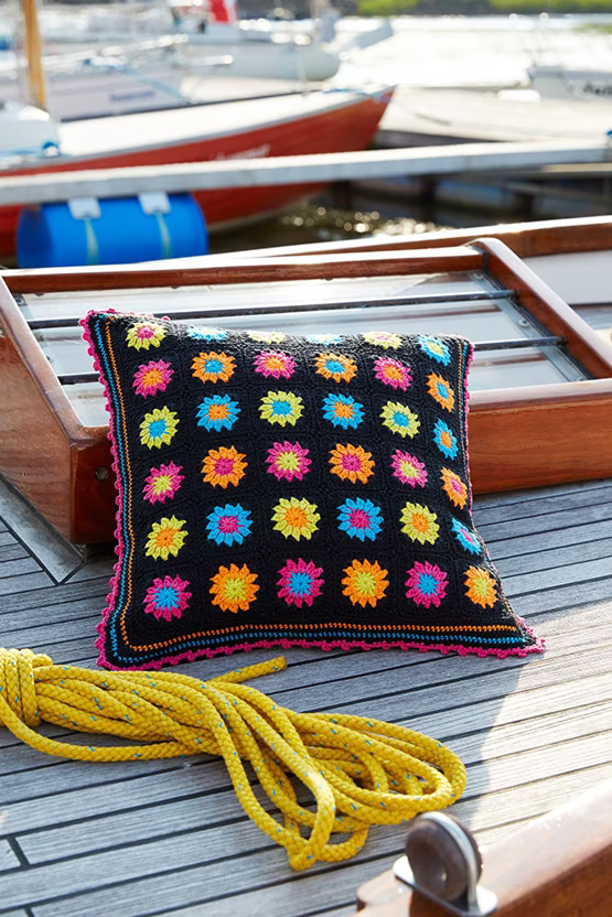 Free Crochet Pillow Patterns