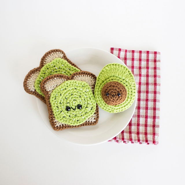 Free Amigurumi Crochet Avocado Pattern Pinterest 