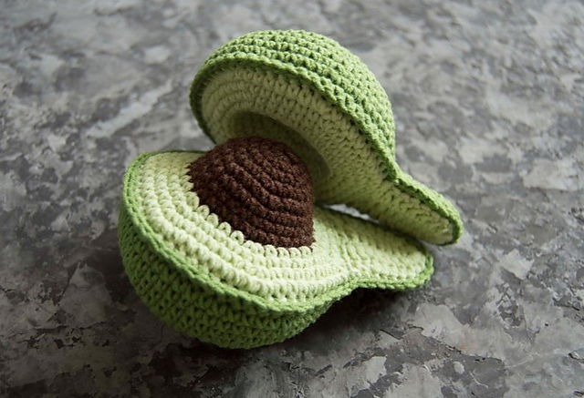 Free Amigurumi Crochet Avocado Pattern