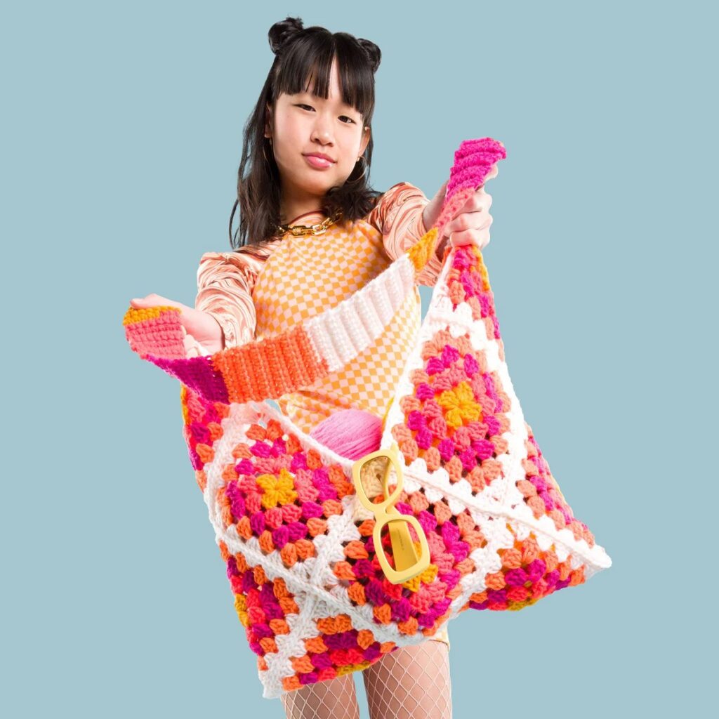 free crochet granny square bag patterns