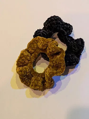 free crochet hair scrunchies patterns