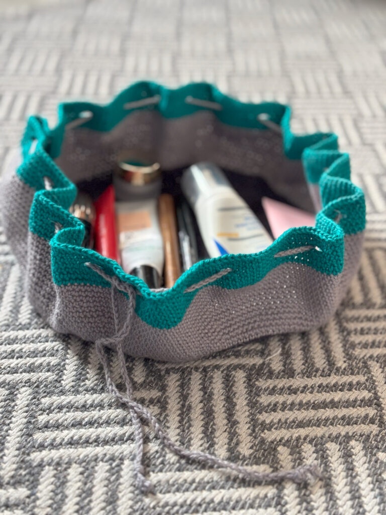 Free Crochet Makeup Bag Patterns