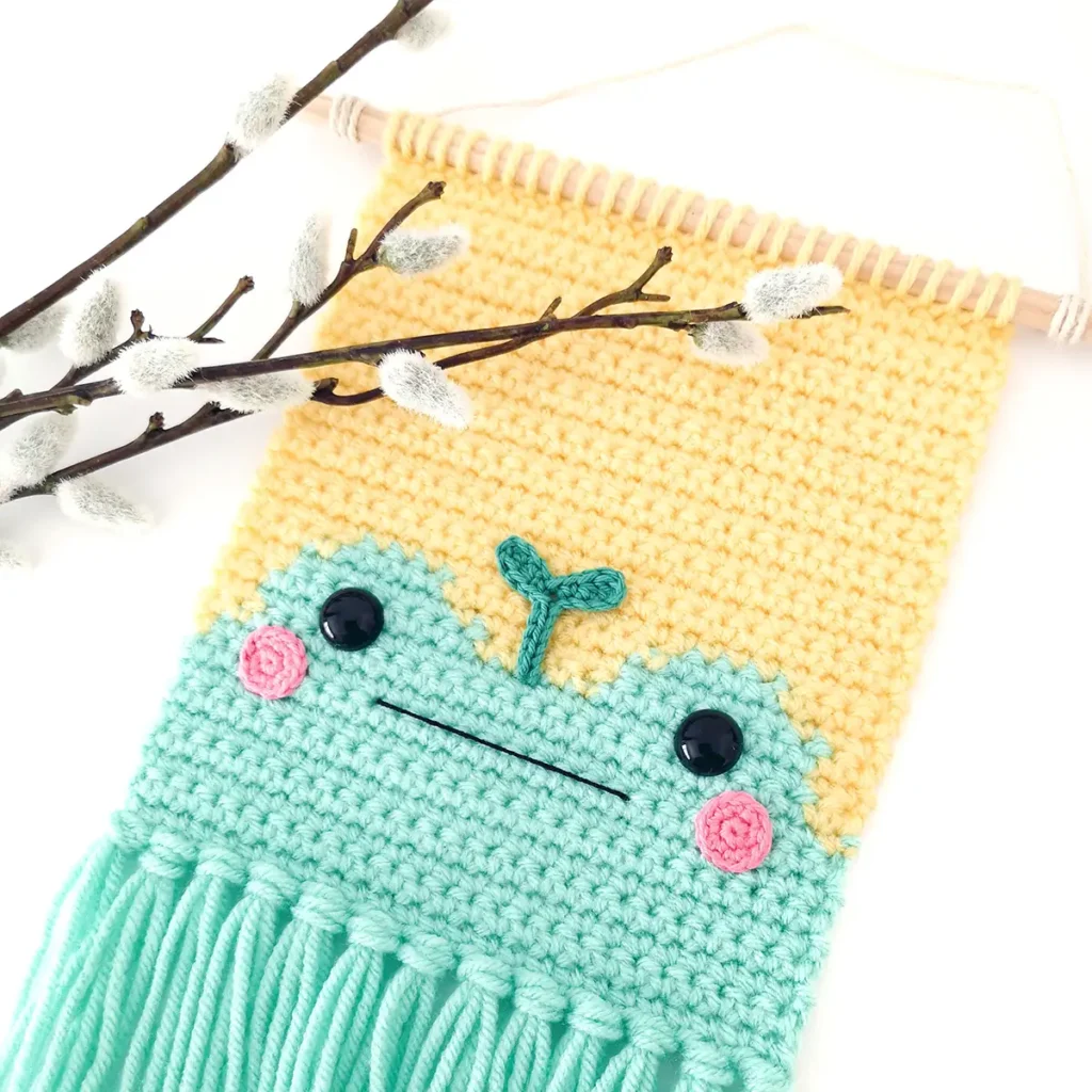 Free Crochet Wall Hanging Patterns