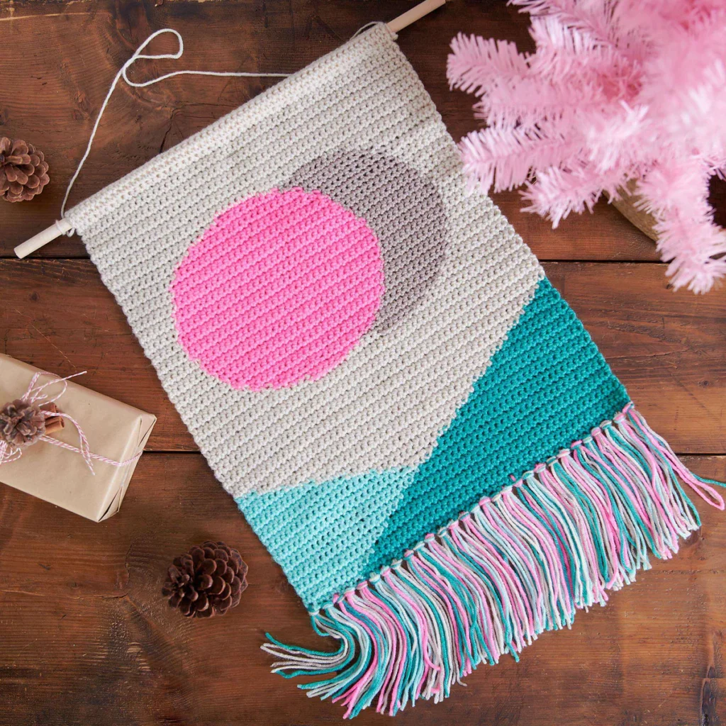 Free Crochet Wall Hanging Patterns