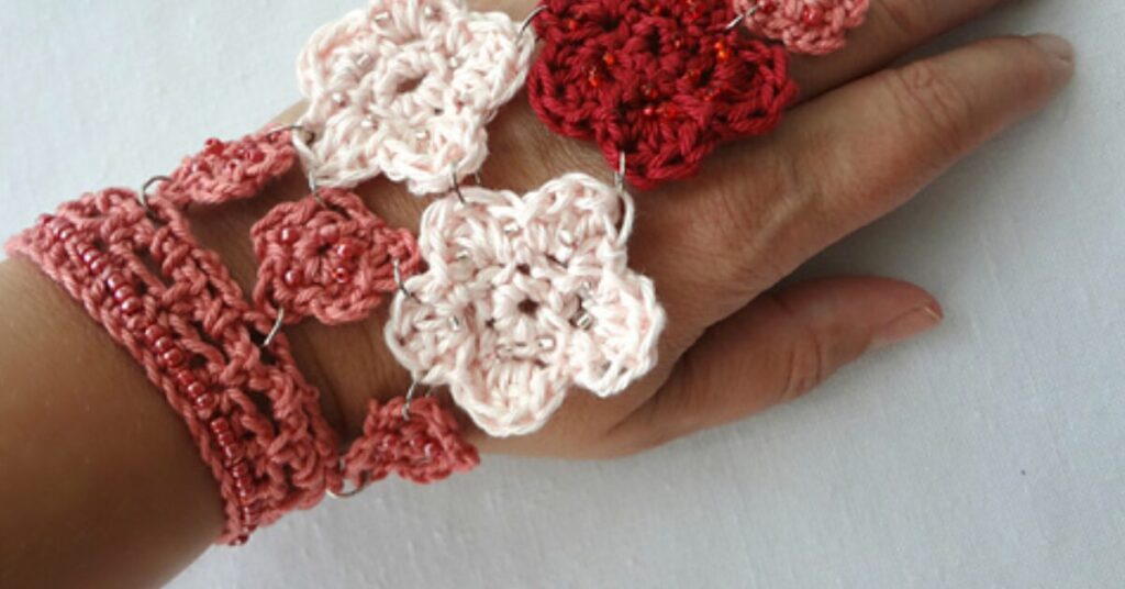 free crochet flower bracelet patterns featured image