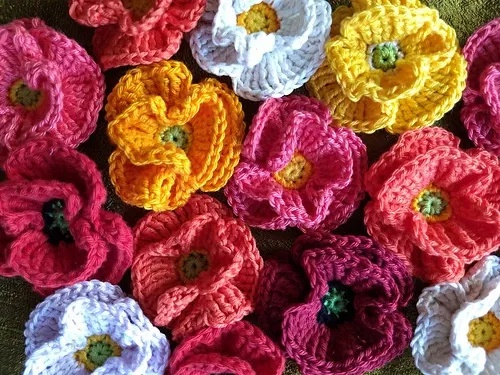 Free Crochet Puff Flower Patterns
