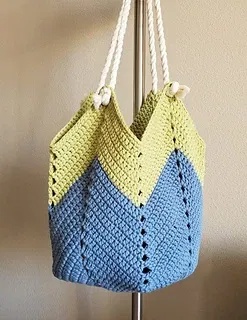 Free crochet shoulder bag patterns