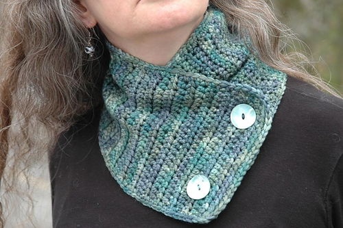 Free Crochet Neck Warmer Pattern