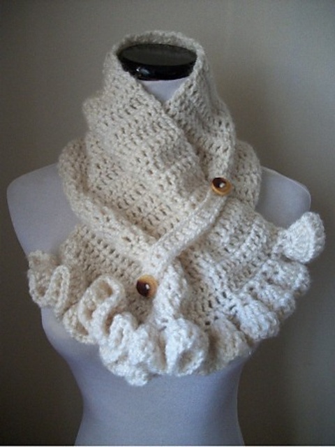 Free Crochet Neck Warmer Pattern