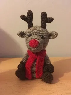 Free Crochet Pocket Reindeer Patterns