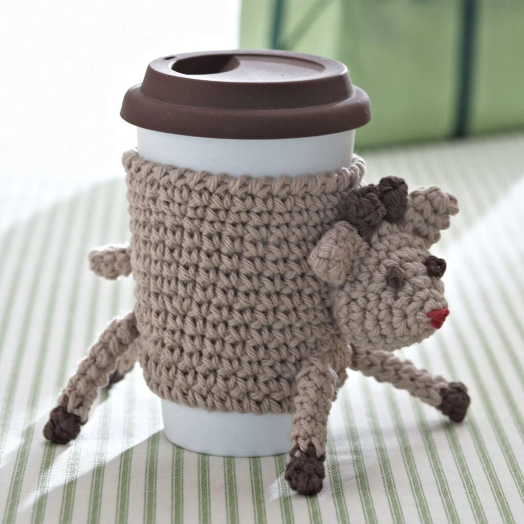 Free Crochet Pocket Reindeer Patterns