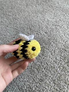Free Crochet Bee Patterns