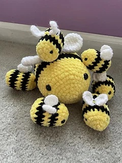 Free Crochet Bee Patterns