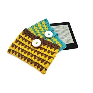 Free crochet Kindle sleeve patterns