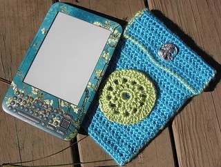 Free crochet Kindle sleeve patterns