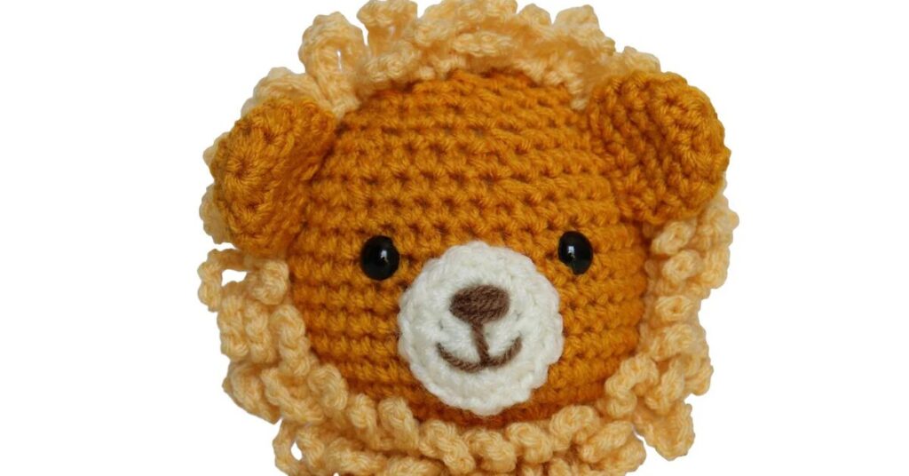 Featured image free crochet lion pattern
