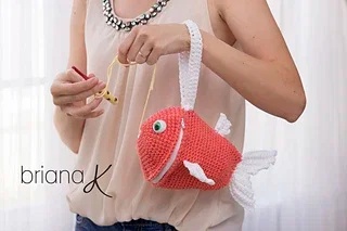 Free crochet yarn holder patterns