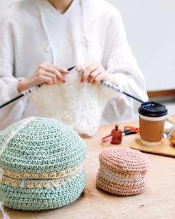 Free crochet yarn holder patterns