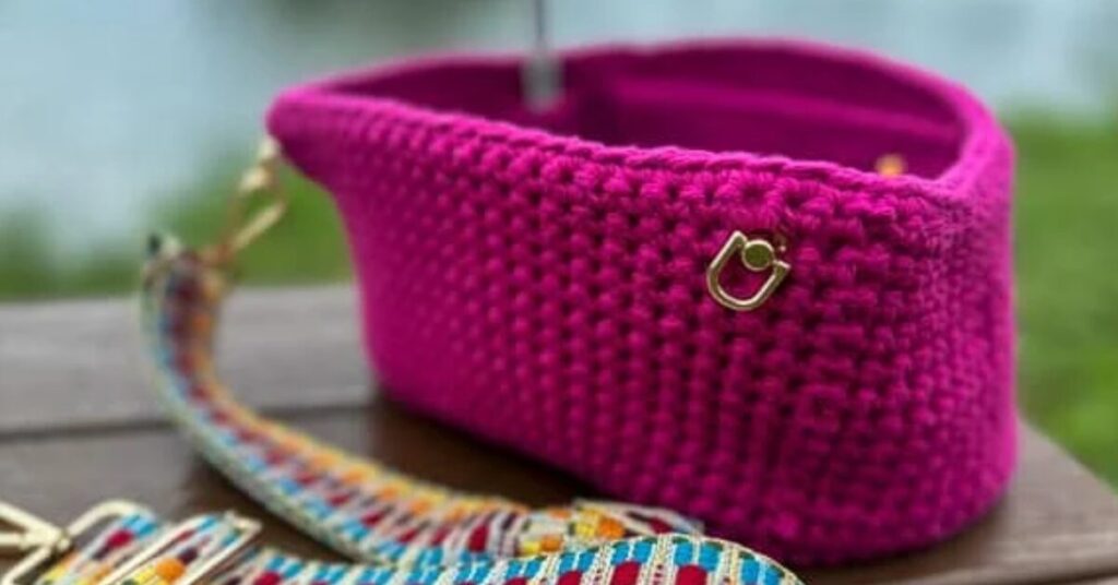 free crochet yarn holder patterns featured image