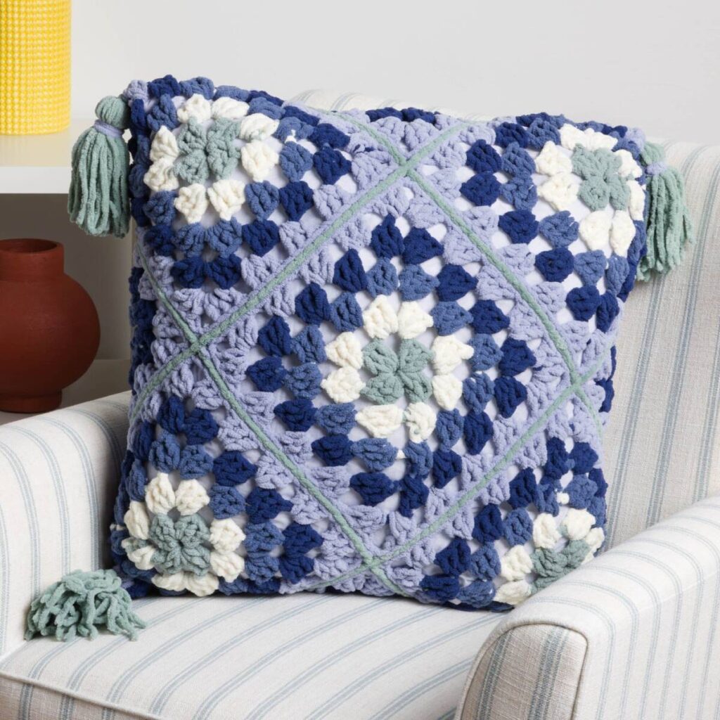 Free Crochet Retro Throw & Pillow Patterns Pinterest