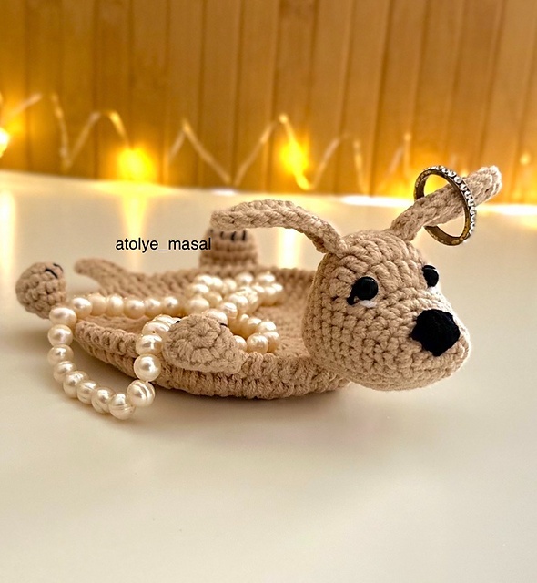 Free crochet jewelry holder patterns