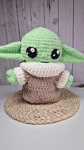 Free Crochet Baby Yoda Patterns