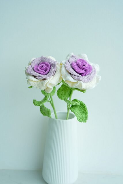 Free Crochet Flower Patterns for Room Decor