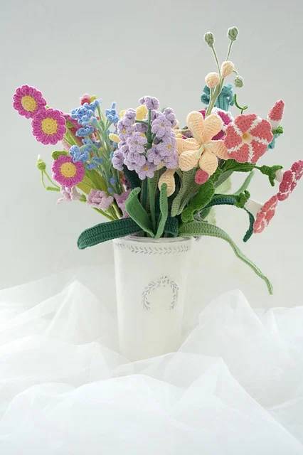 Free Crochet Flower Patterns for Room Decor