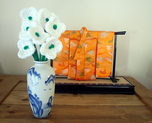 Free Crochet Flower Patterns for Room Decor