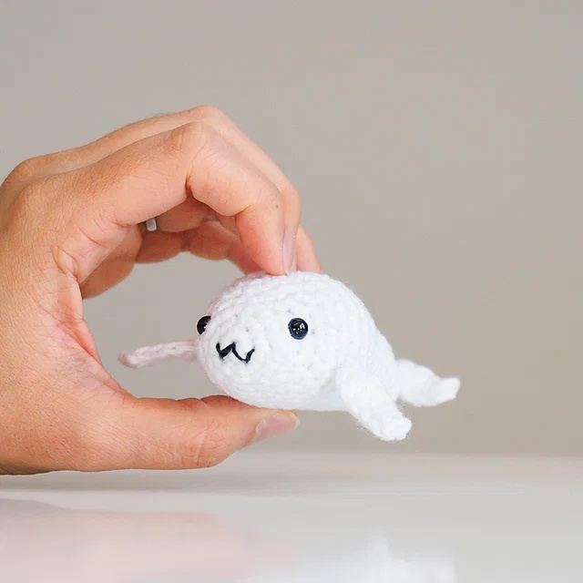 Free crochet amigurumi baby seal patterns