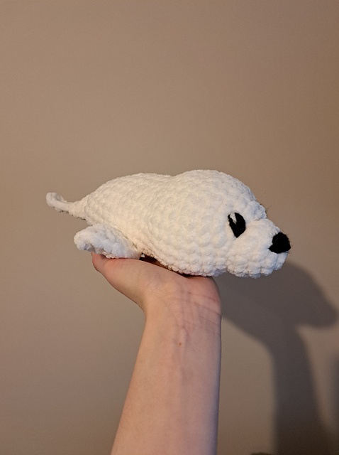 Free crochet amigurumi baby seal patterns