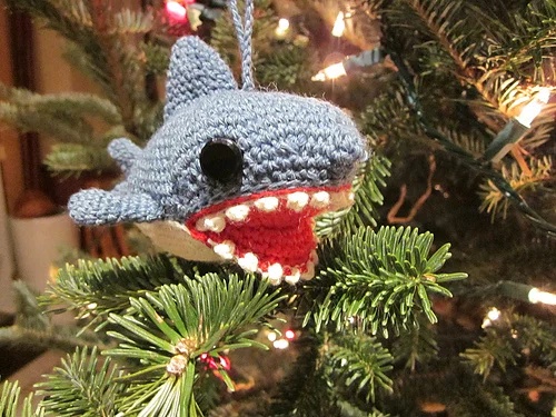 Free crochet amigurumi shark patterns