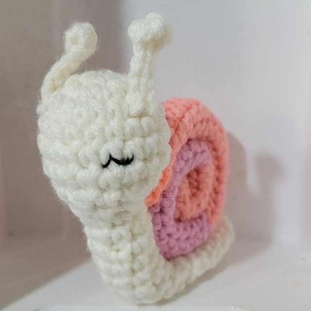 Free crochet amigurumi snail patterns