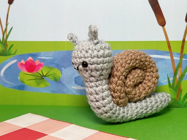 Free crochet amigurumi snail patterns