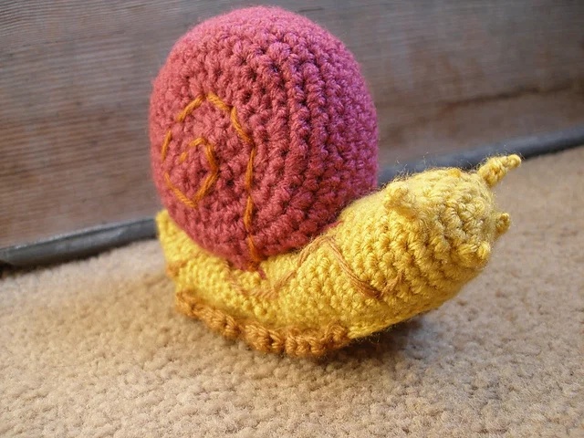 Free crochet amigurumi snail patterns