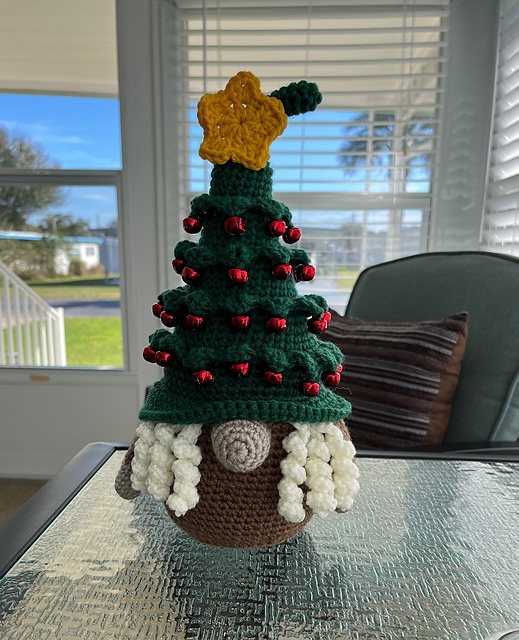Free crochet Christmas tree patterns