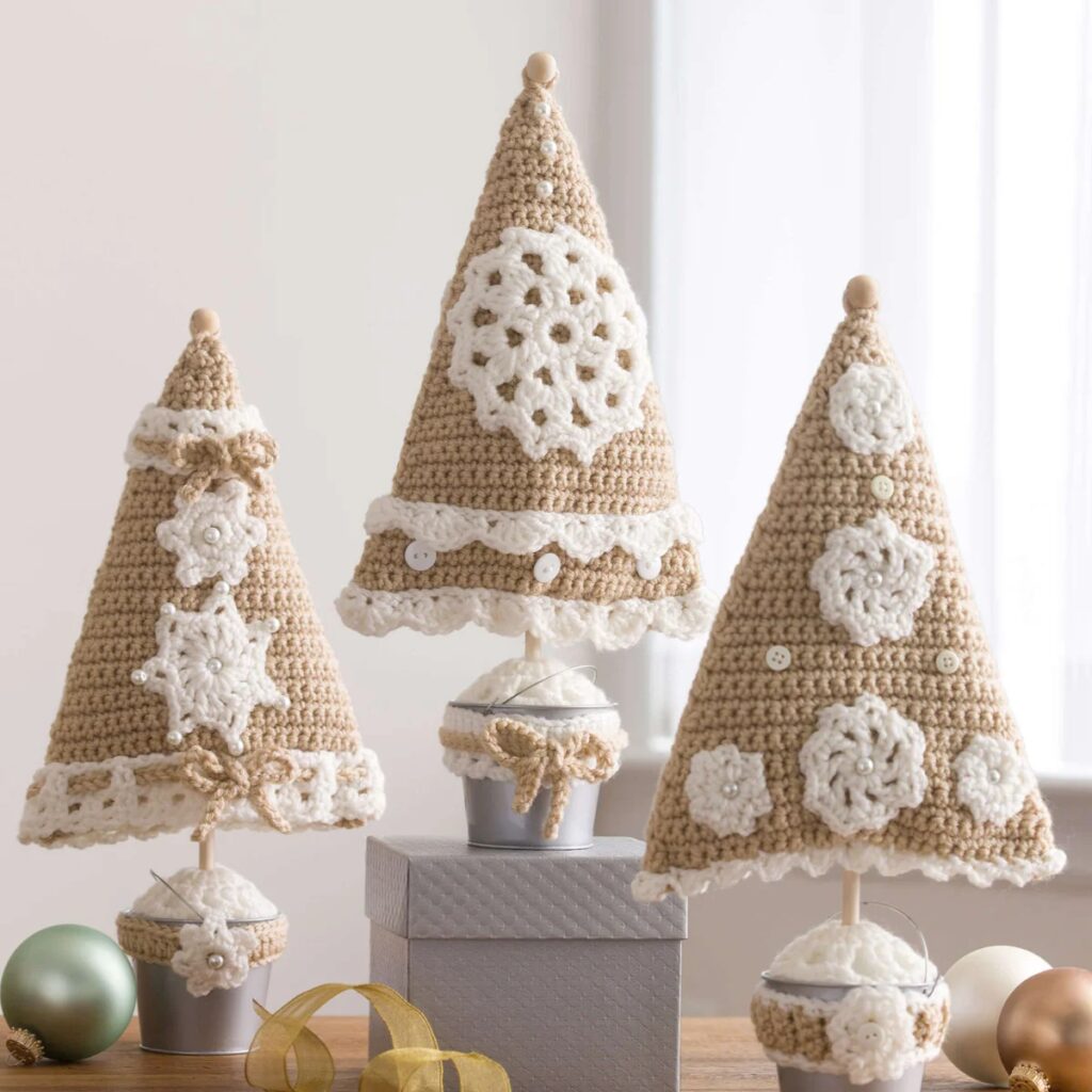 Free crochet Christmas tree patterns