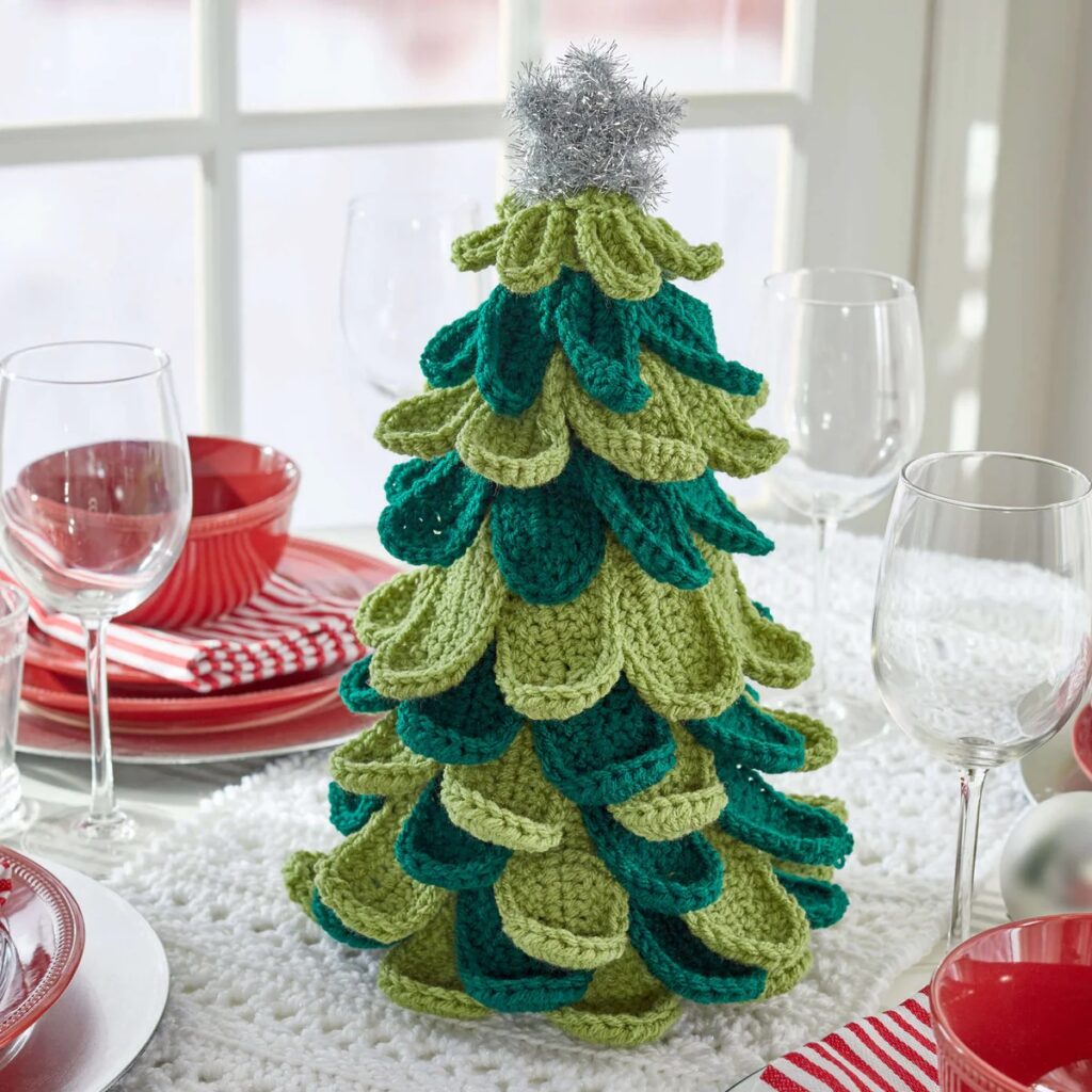 Free crochet Christmas tree patterns