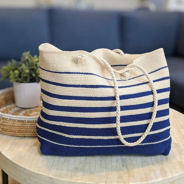 Free crochet ocean breeze tote patterns