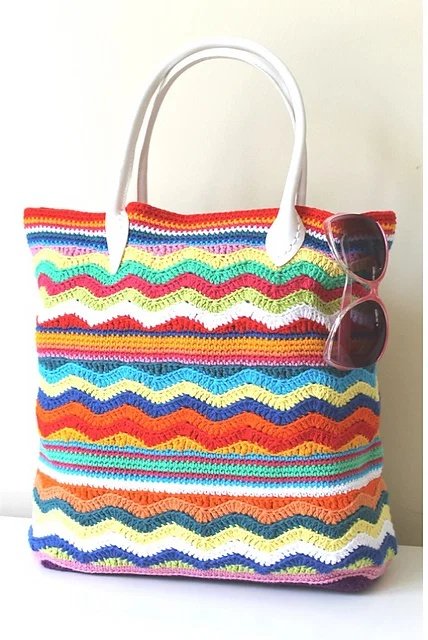 Free crochet ocean breeze tote patterns