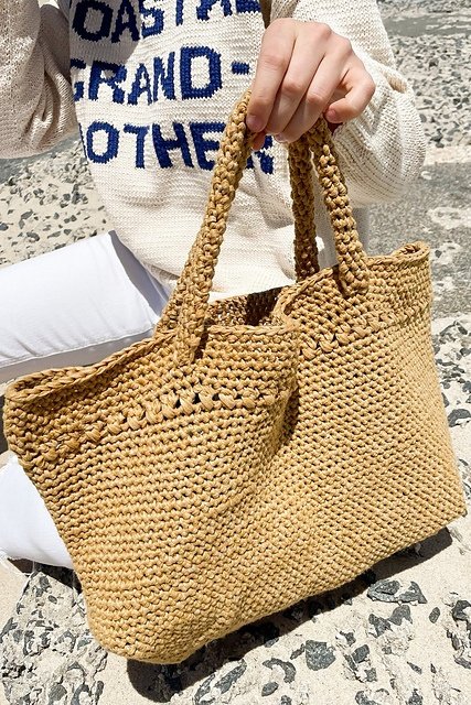 Free crochet ocean breeze tote patterns