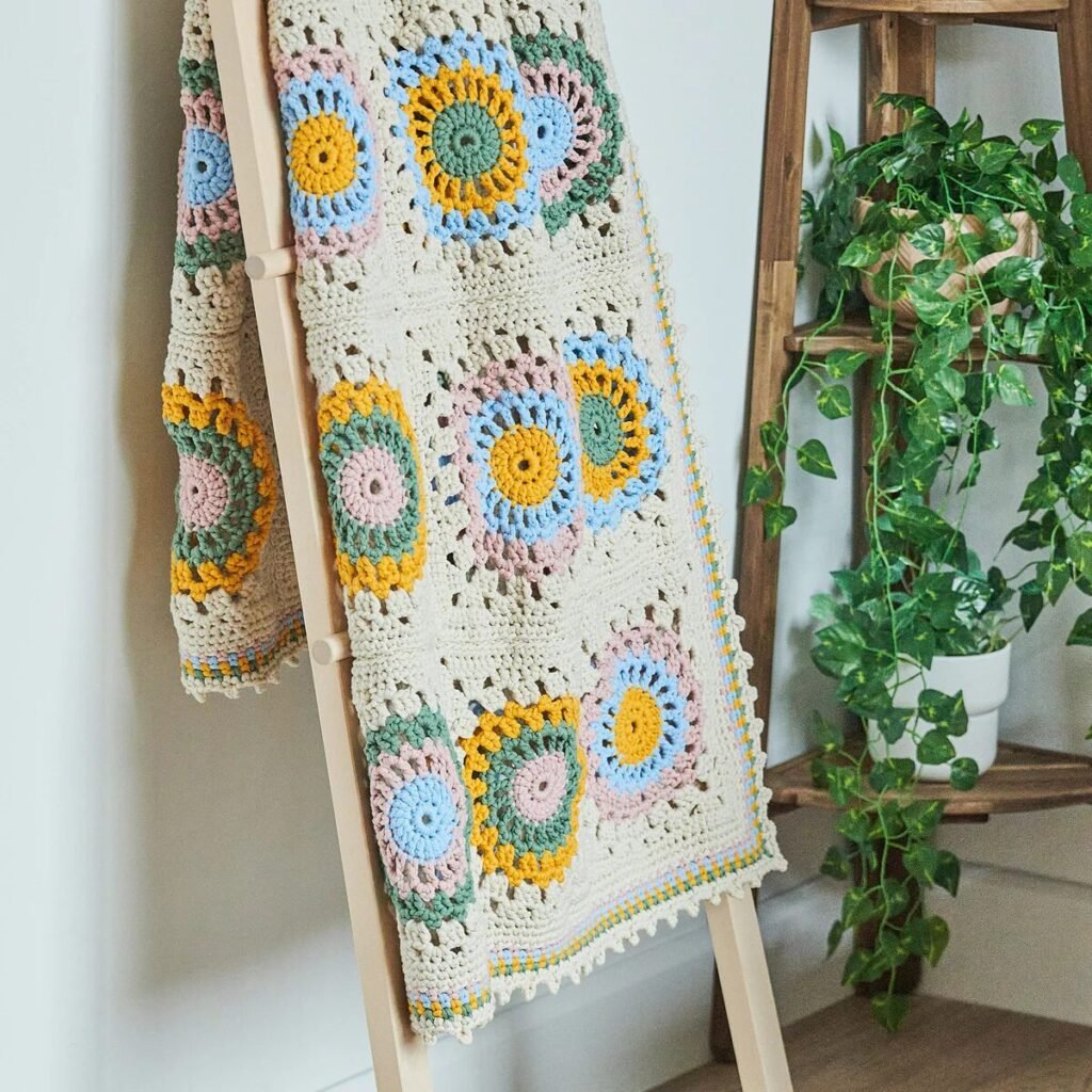 Free Crochet Granny Square Blanket Patterns Pinterest