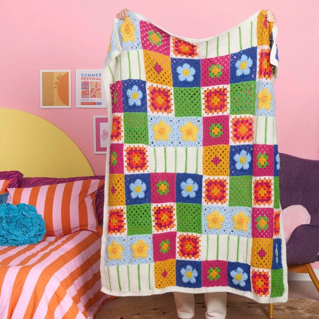 Free Crochet Blanket with Flowers Patterns