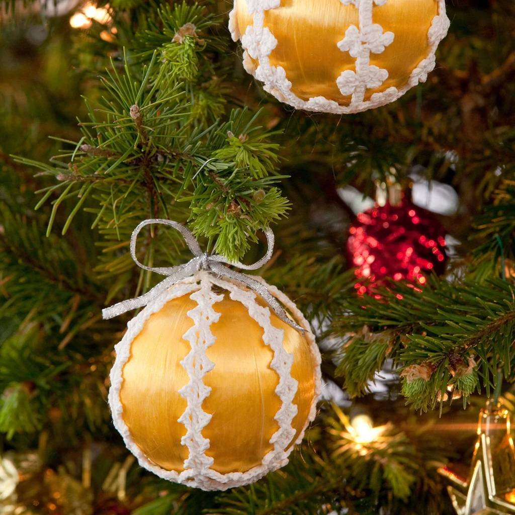 Easy Crochet Christmas Ornaments for Beginners
